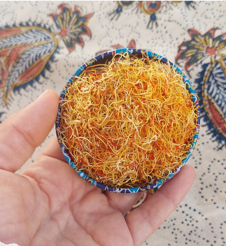 ریشه زعفران پرسرخ یک مثقالی
