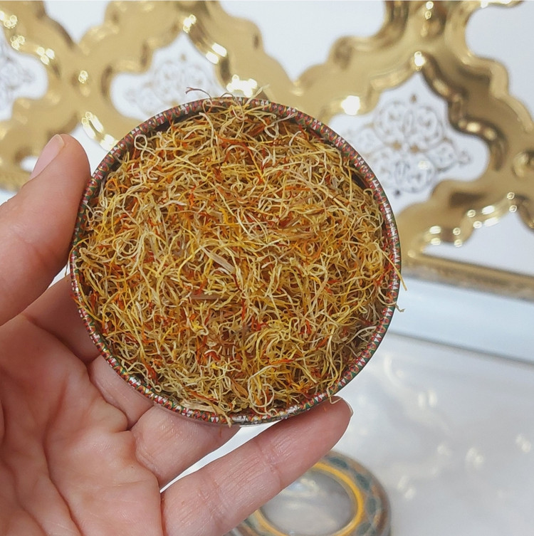 ریشه زعفران پرسرخ یک مثقالی